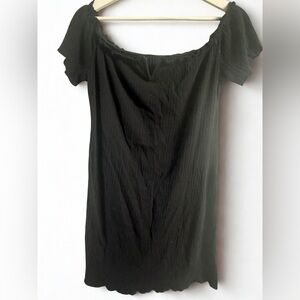 Black‎ Off-Shoulder Dress